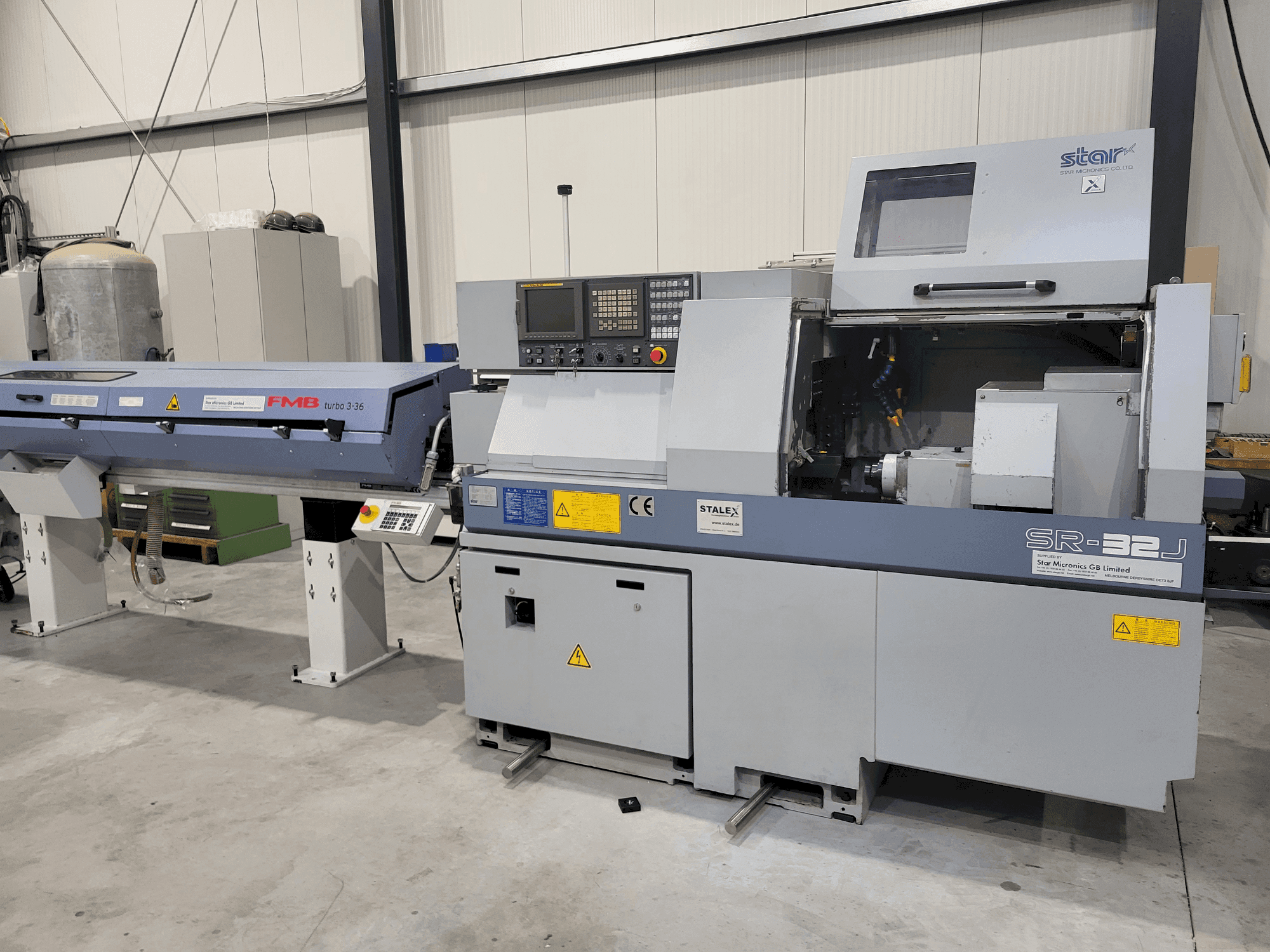 Vista frontale della macchina Star SR-32J