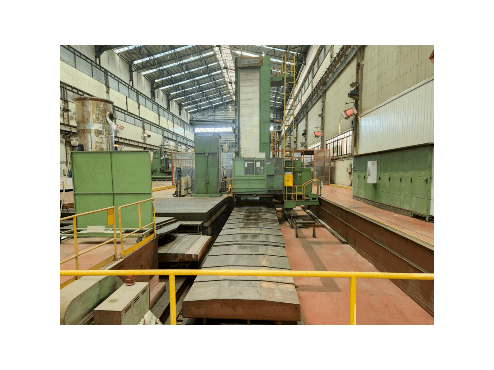 Vista frontale della macchina WMW BP 160 CNC