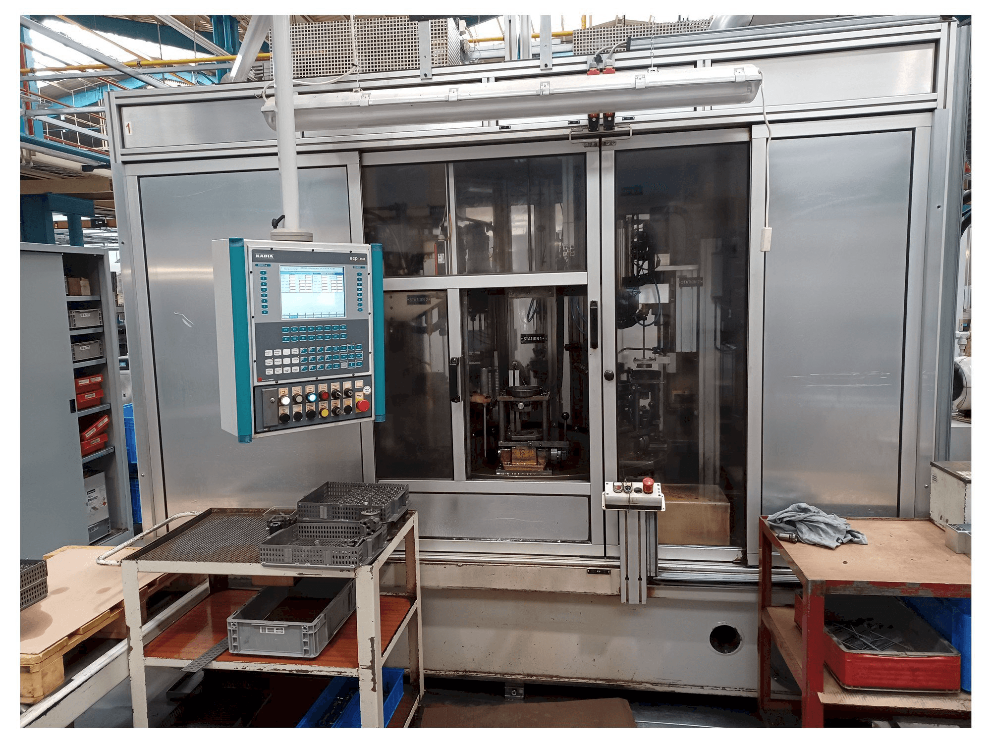 Vista frontale della macchina KADIA 2PH 60/250R