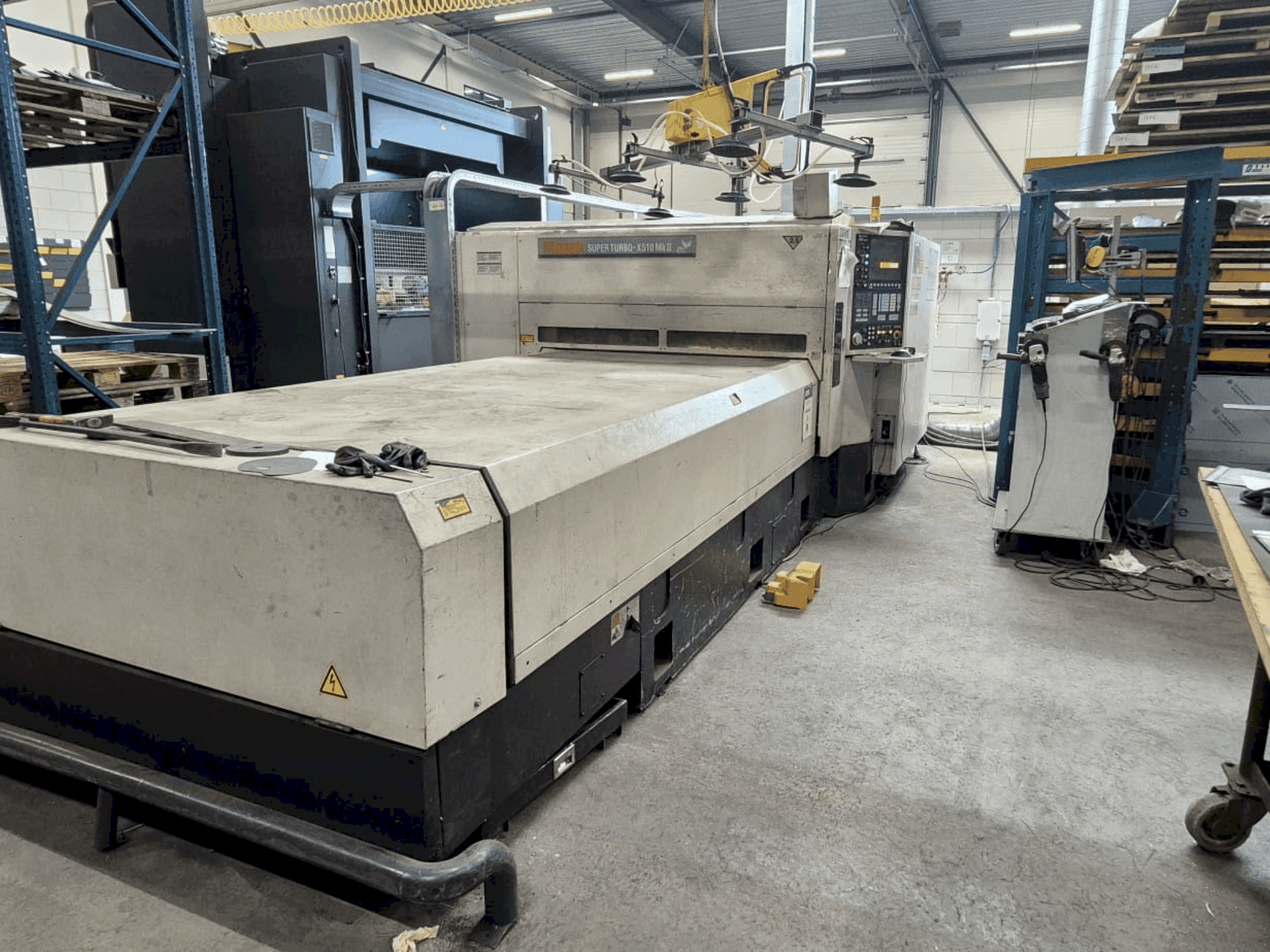 Vista frontale della macchina Mazak Super Turbo-X510 Mk II