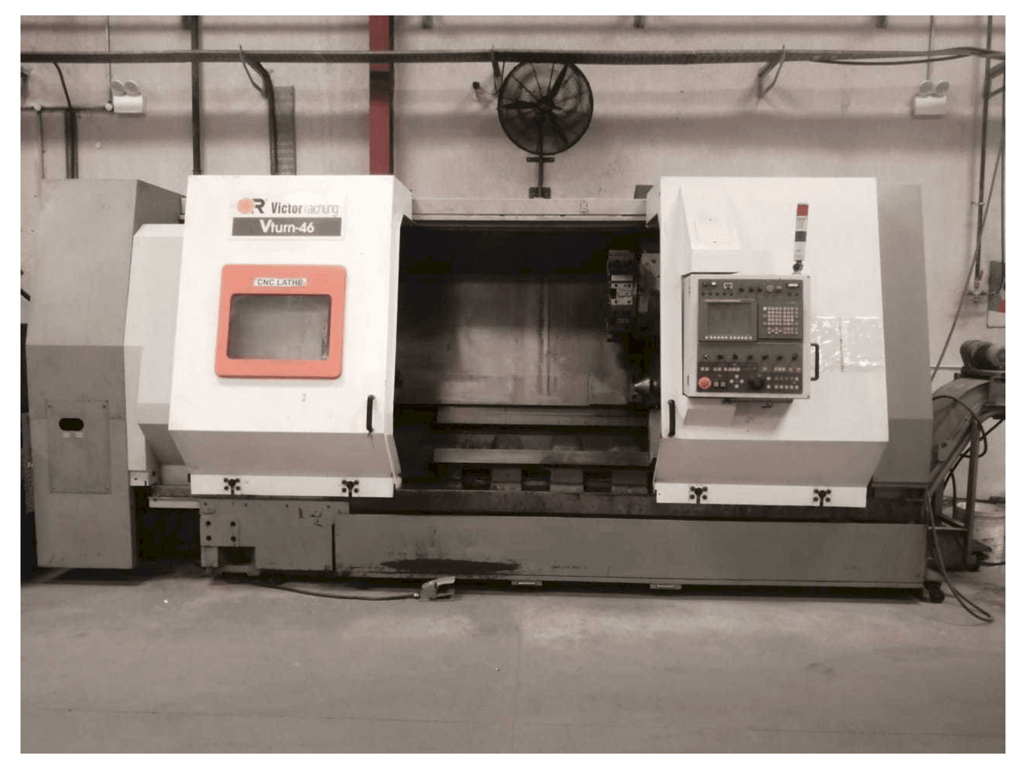 Vista frontale della macchina Victor Vturn - 46