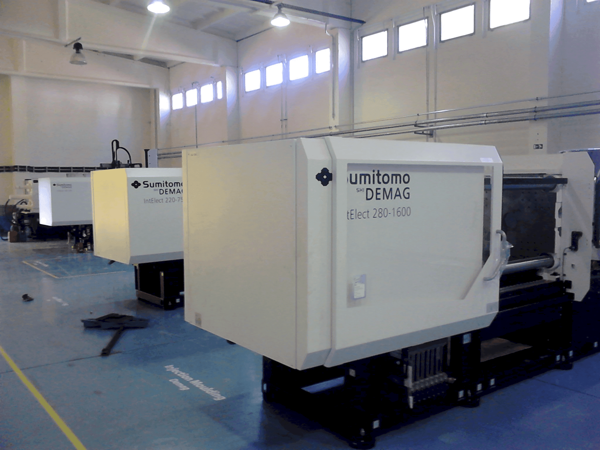 Vista frontale della macchina SUMITOMO SHI DEMAG Intelect 280/685-1600